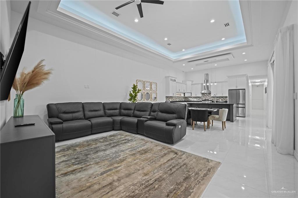 5812 Pelican Avenue, McAllen