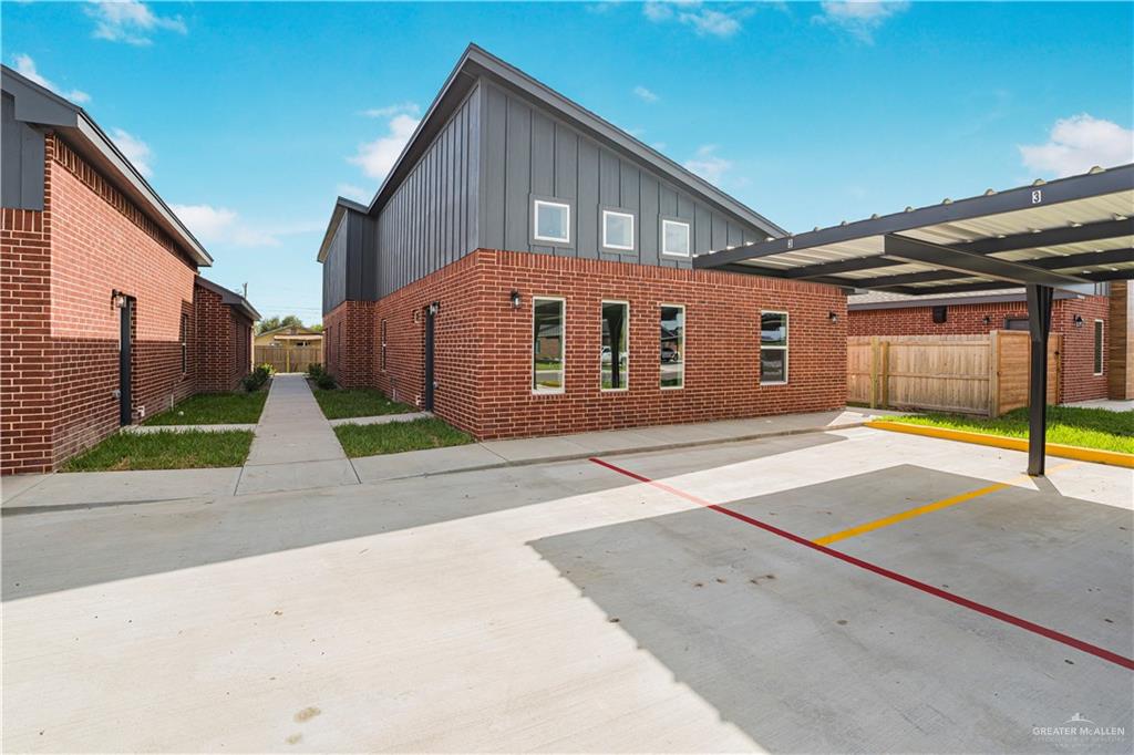 1003 Hidden Hills Street