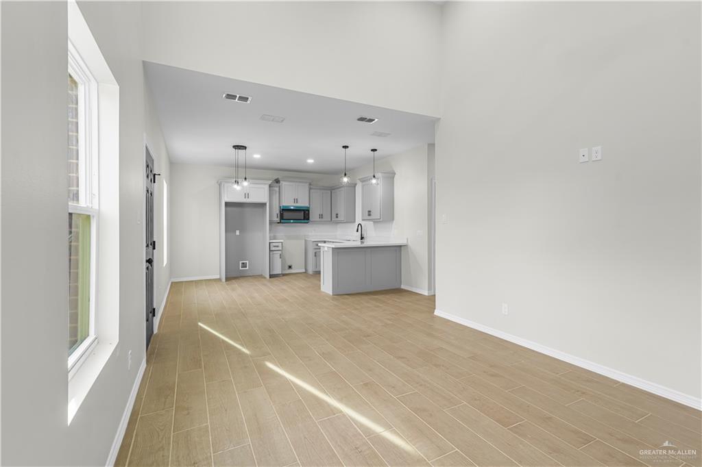 1003 Hidden Hills Street