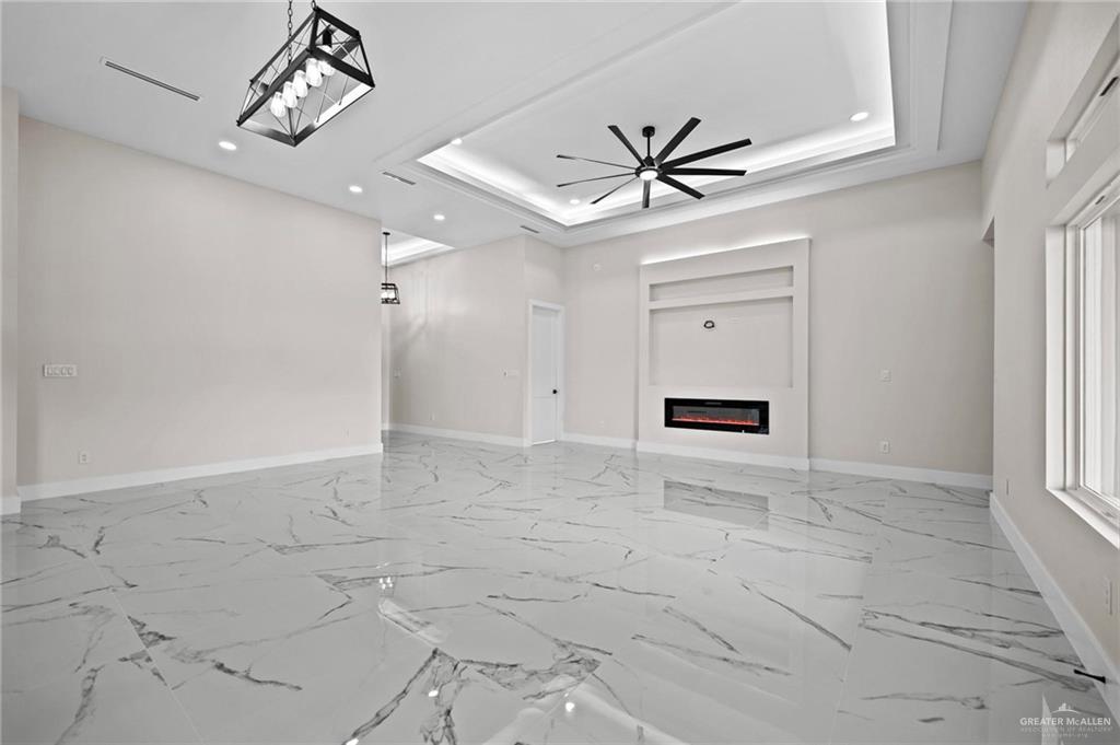 3113 S Auburndale Avenue