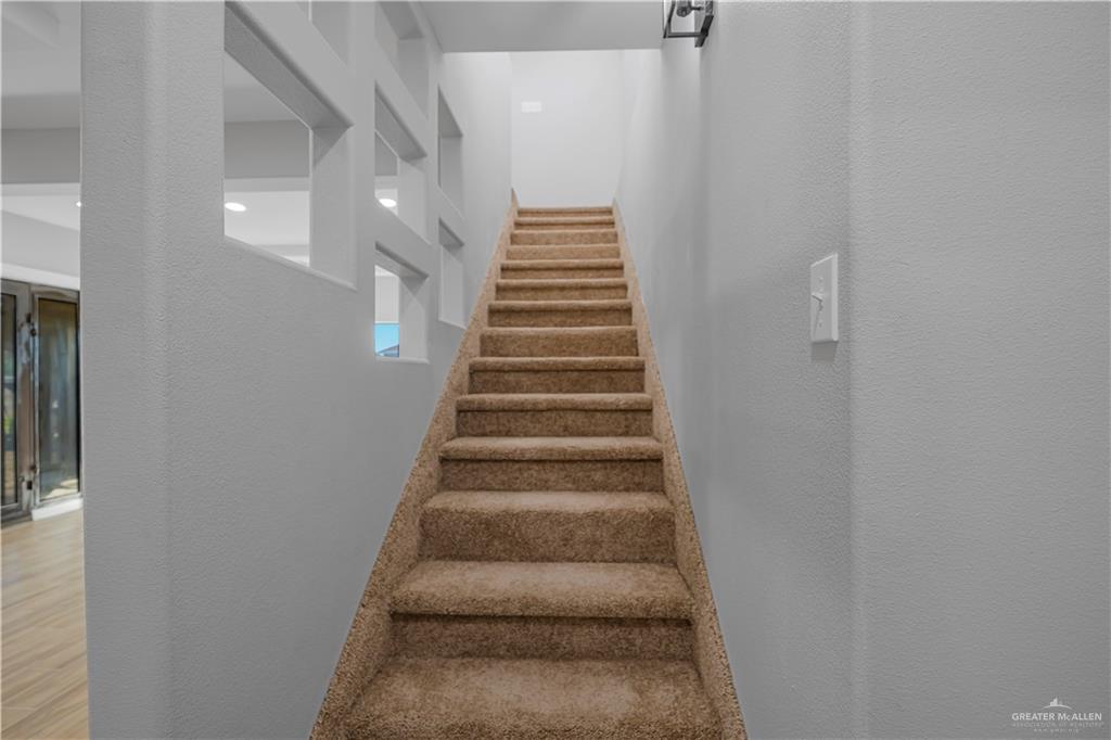 16625 Queen Palm Drive