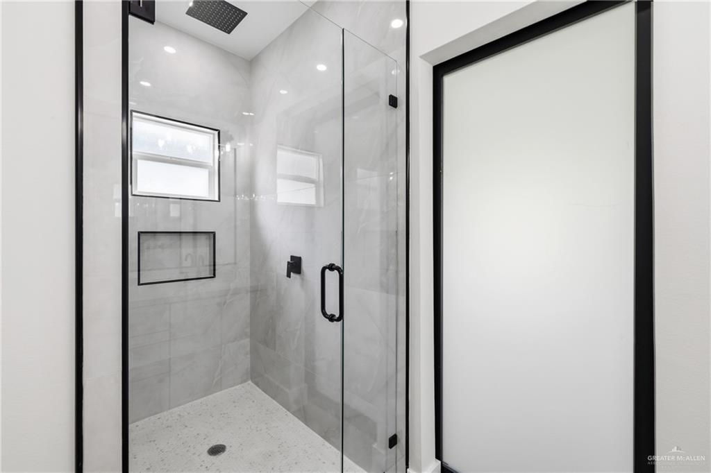 5004 Duke Avenue, McAllen