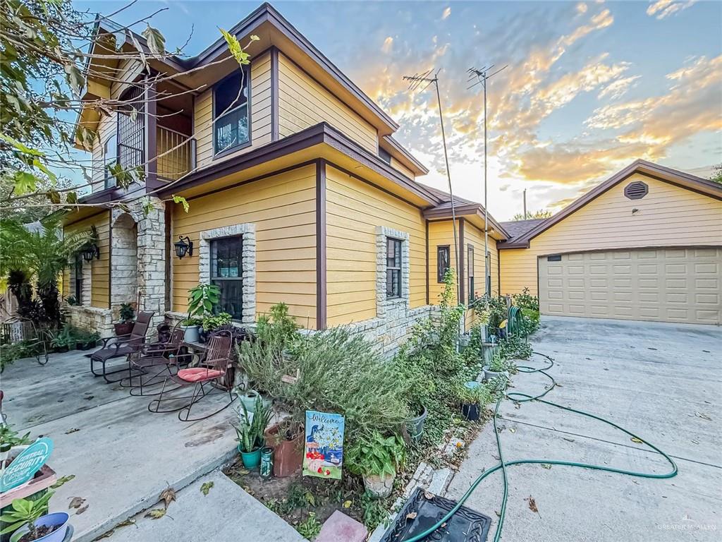 4701 Russell Circle