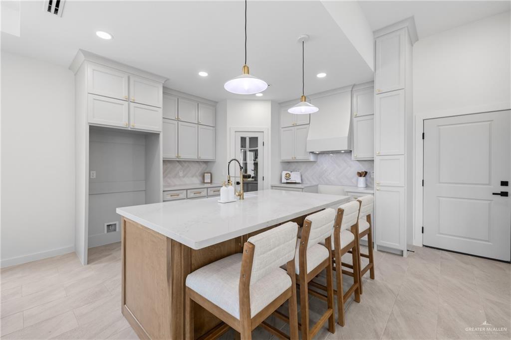 3608 Highland Park Avenue