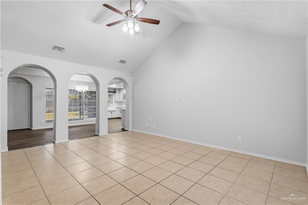 3809 Toucan Avenue, McAllen