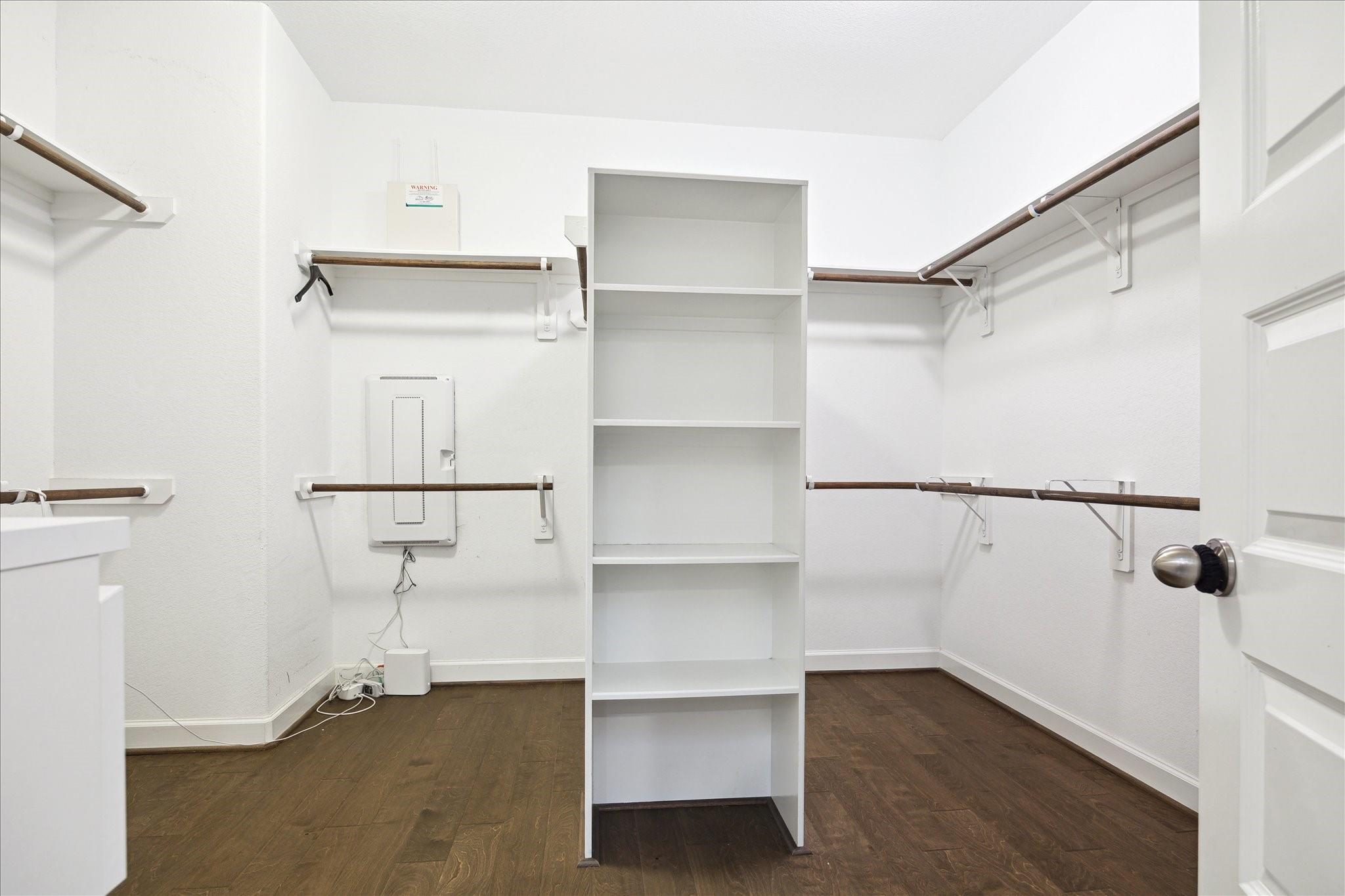 2430 Sheridan Street