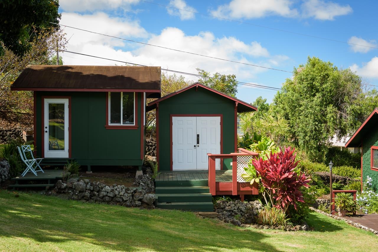 53 Maukanani St