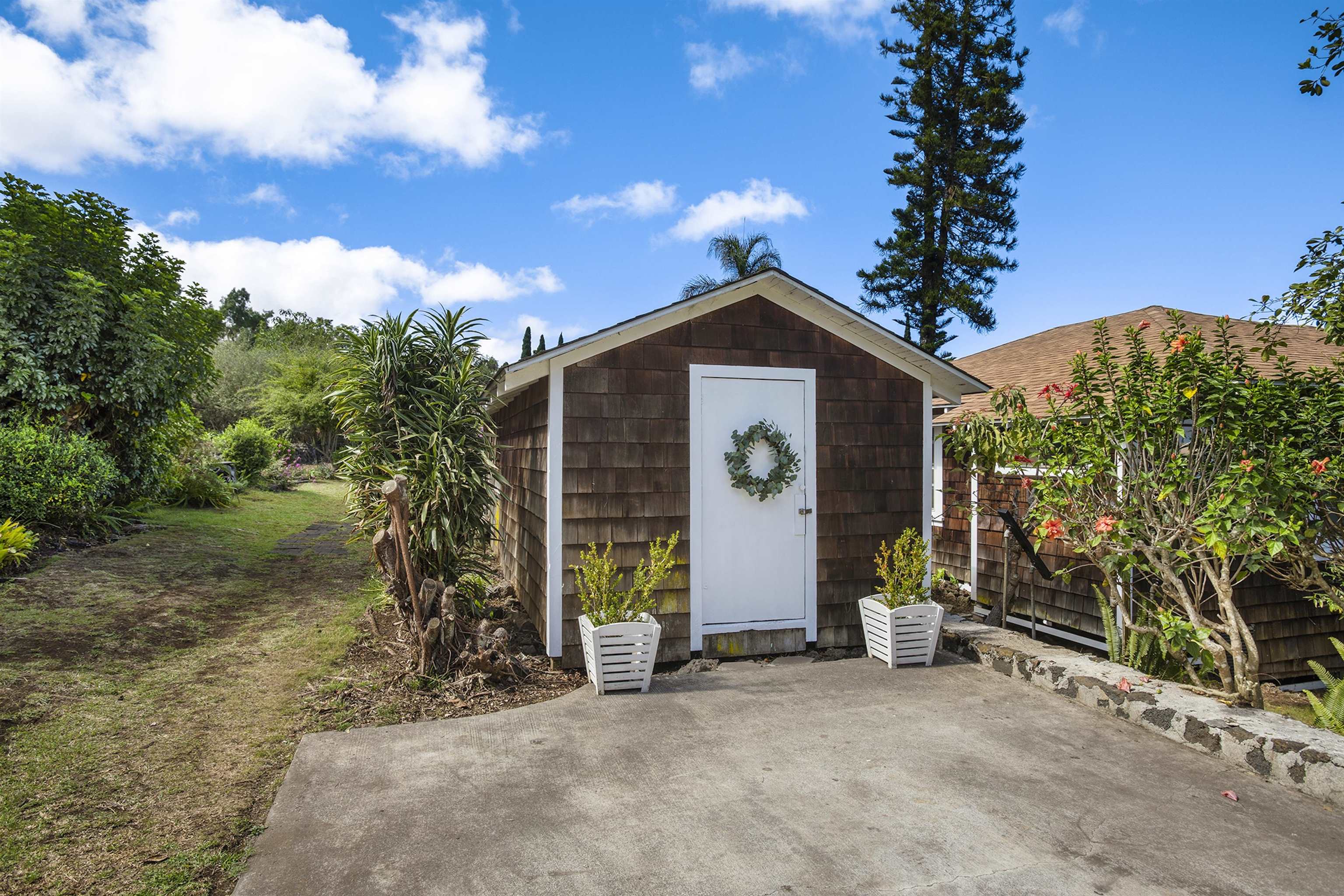 16 Maukanani Rd