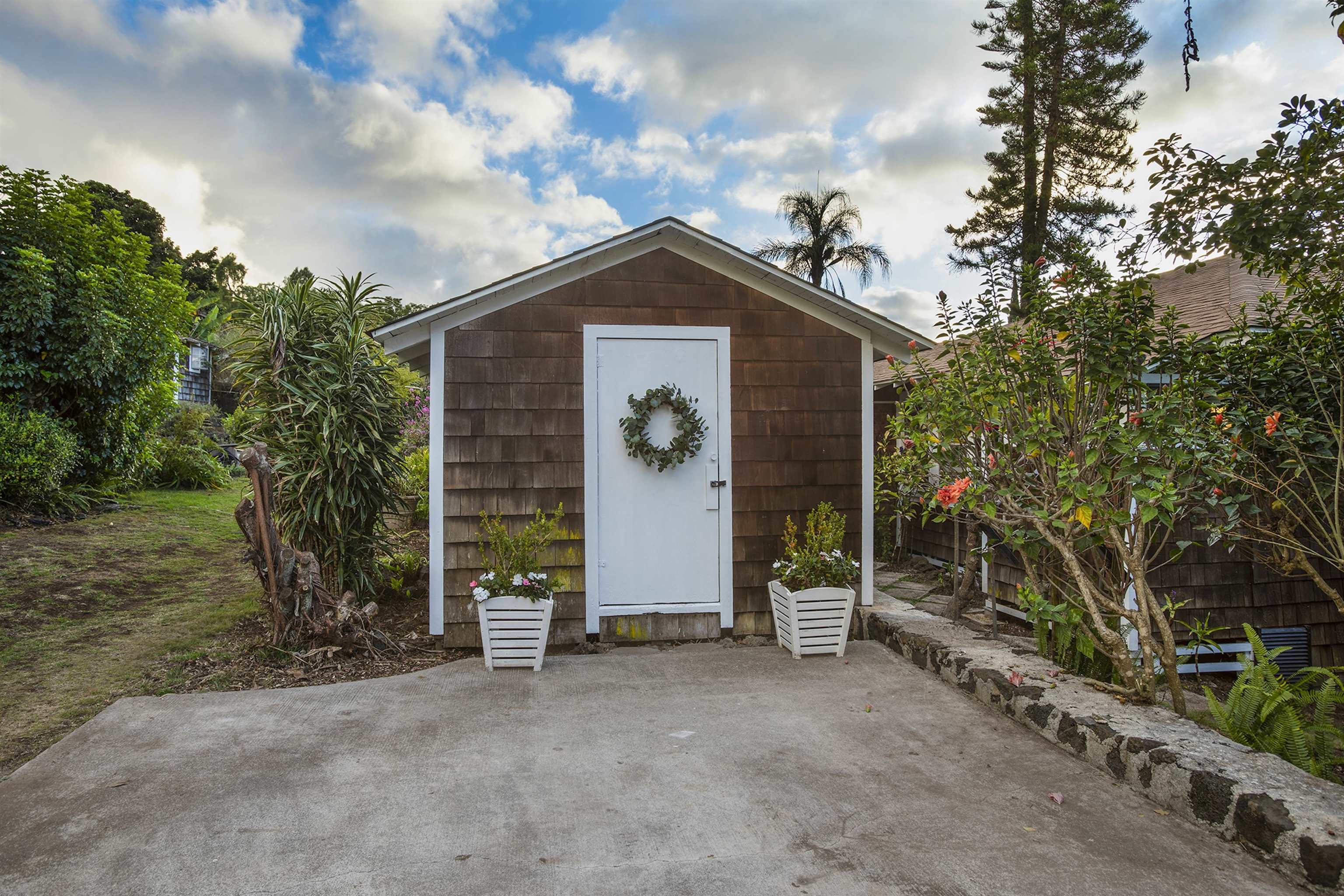 16 Maukanani Rd