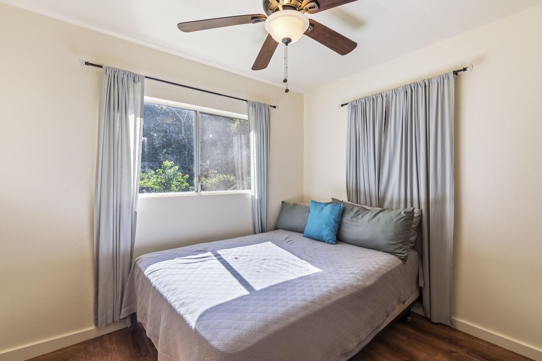 1144 Nakui St