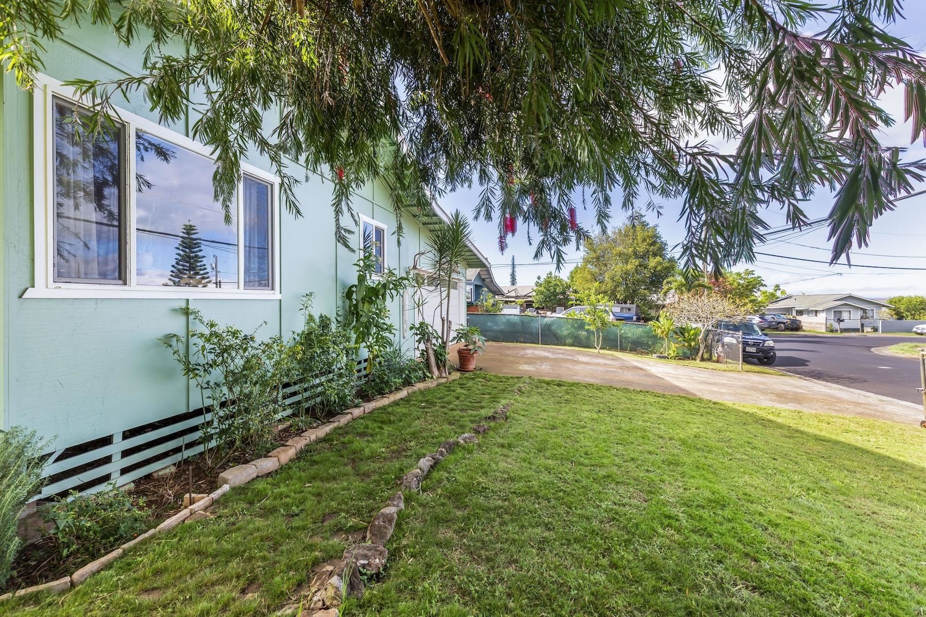 1144 Nakui St