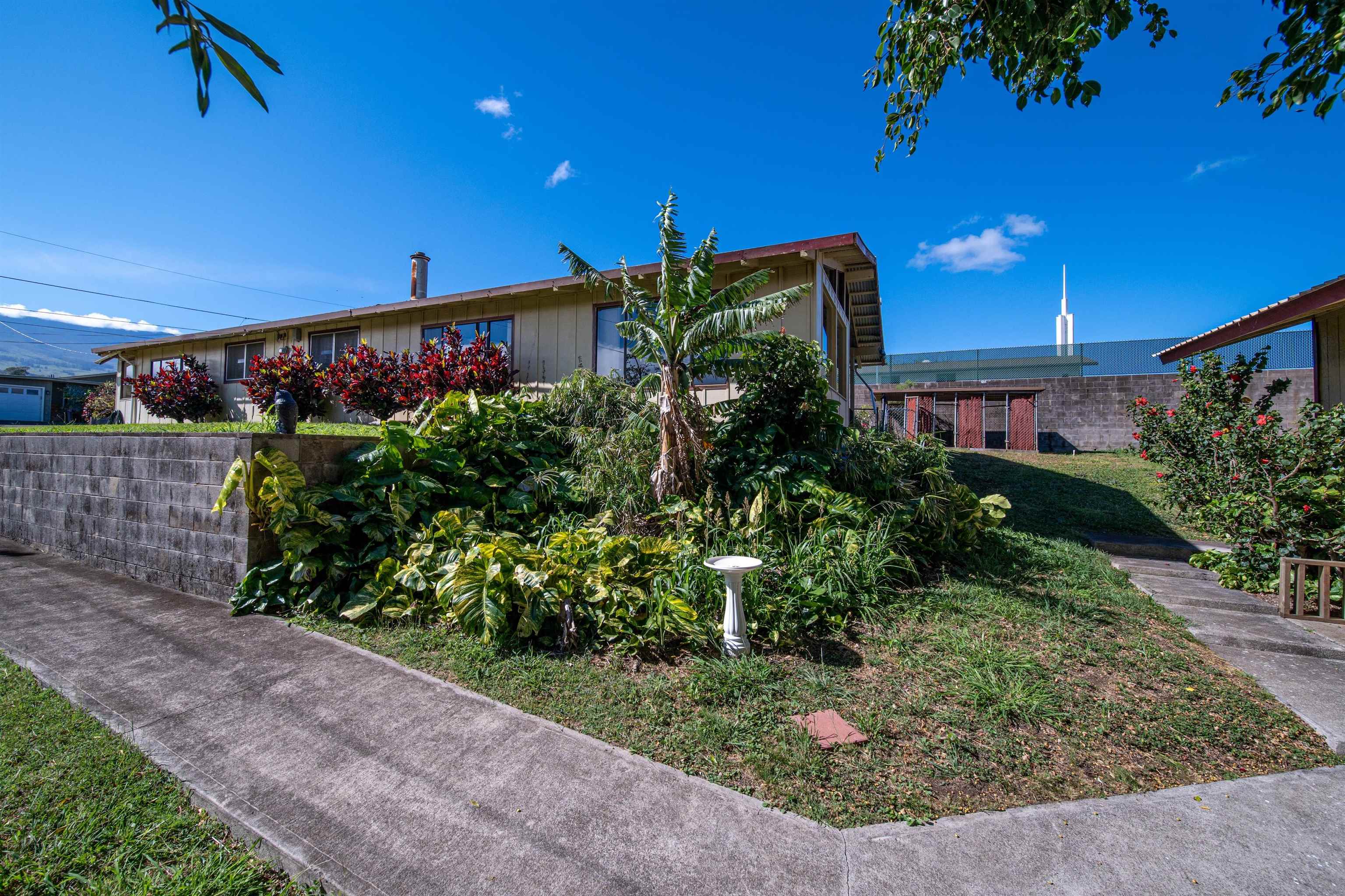 3344 Kihapai Pl