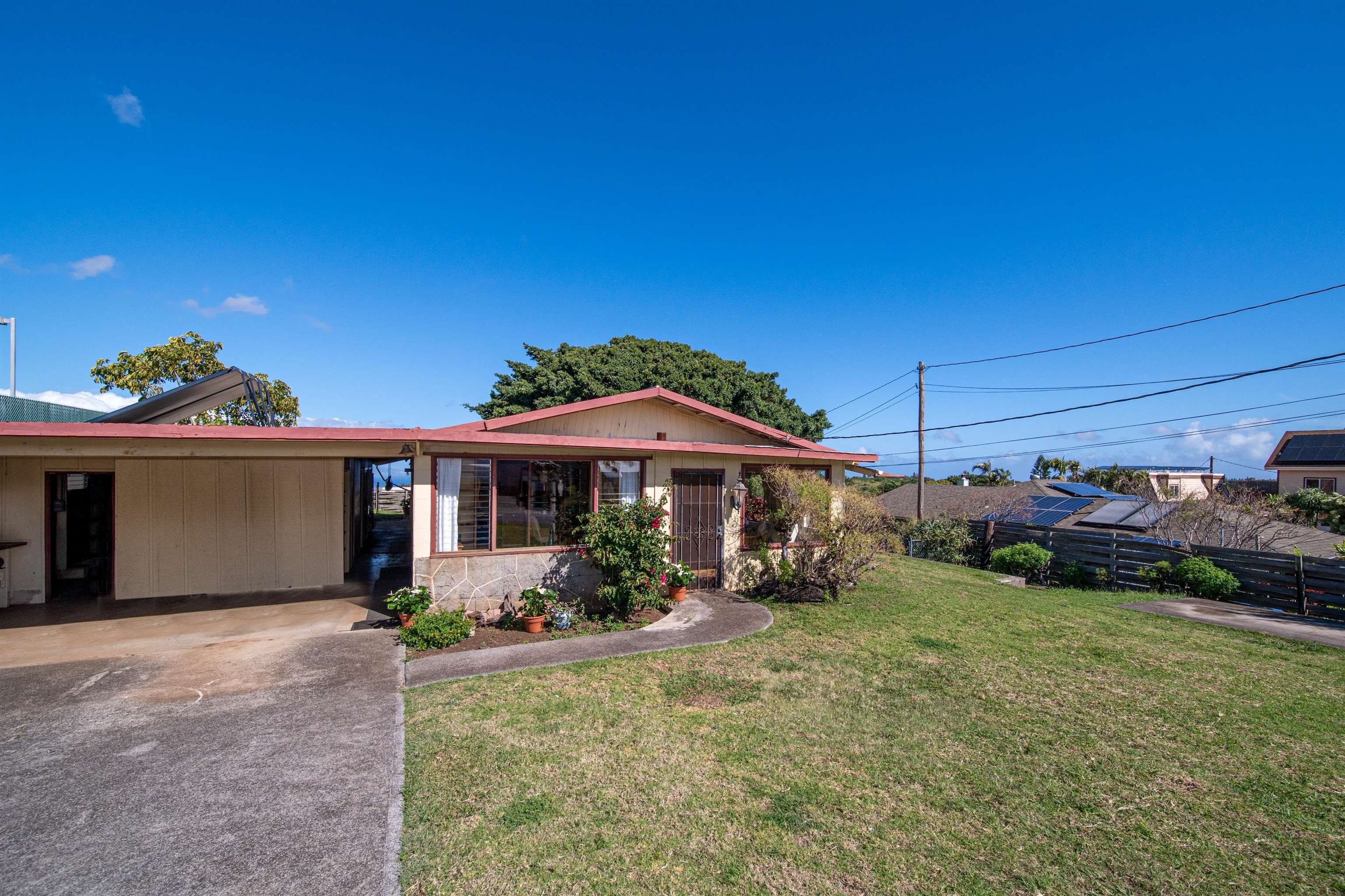 3344 Kihapai Pl