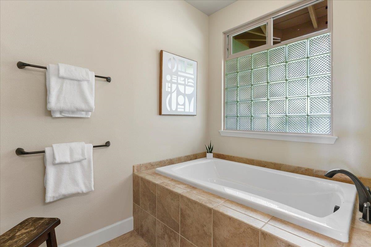 63 Awela Cir Unit: 3002