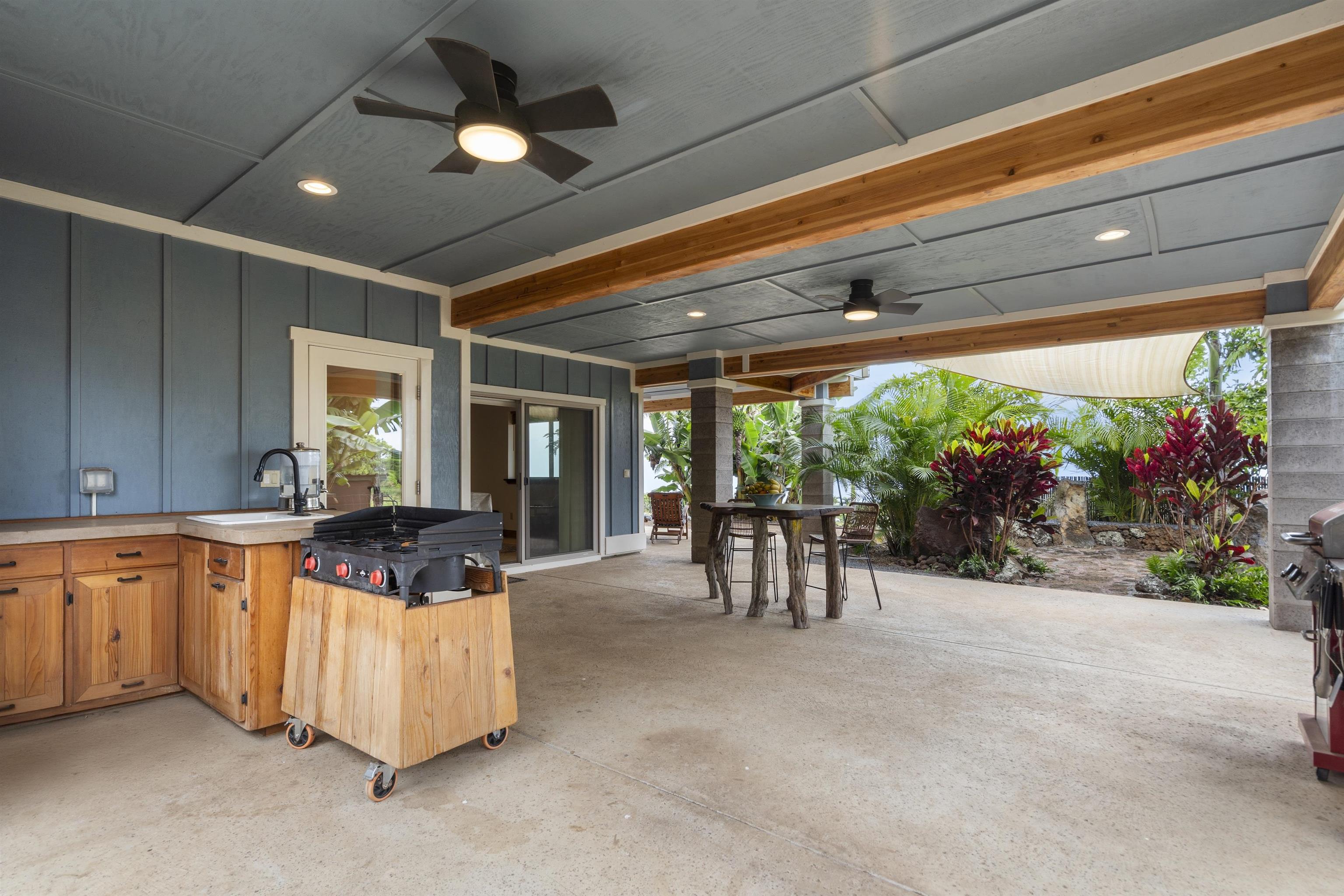 4696 Kula Hwy Unit: Unit B