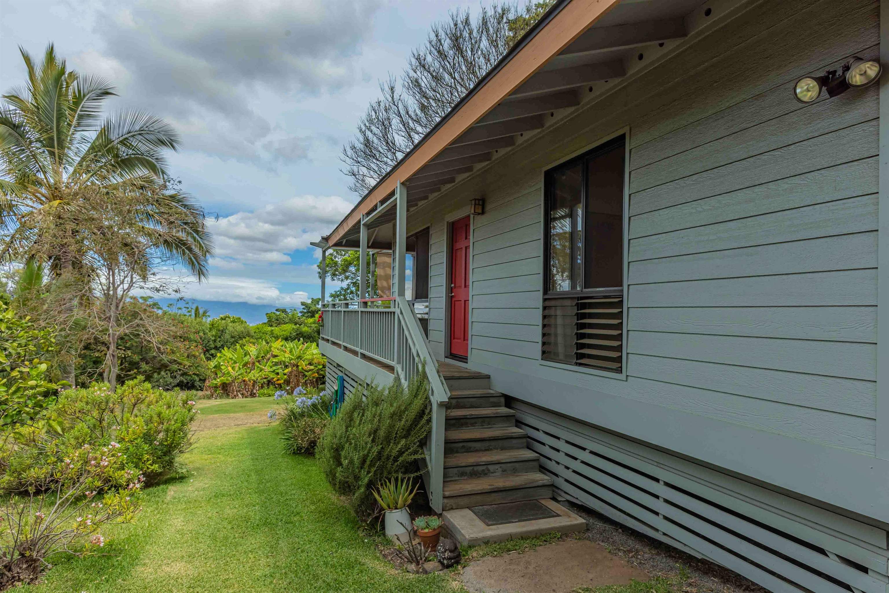 1195 Omaopio Rd Unit: Unit B