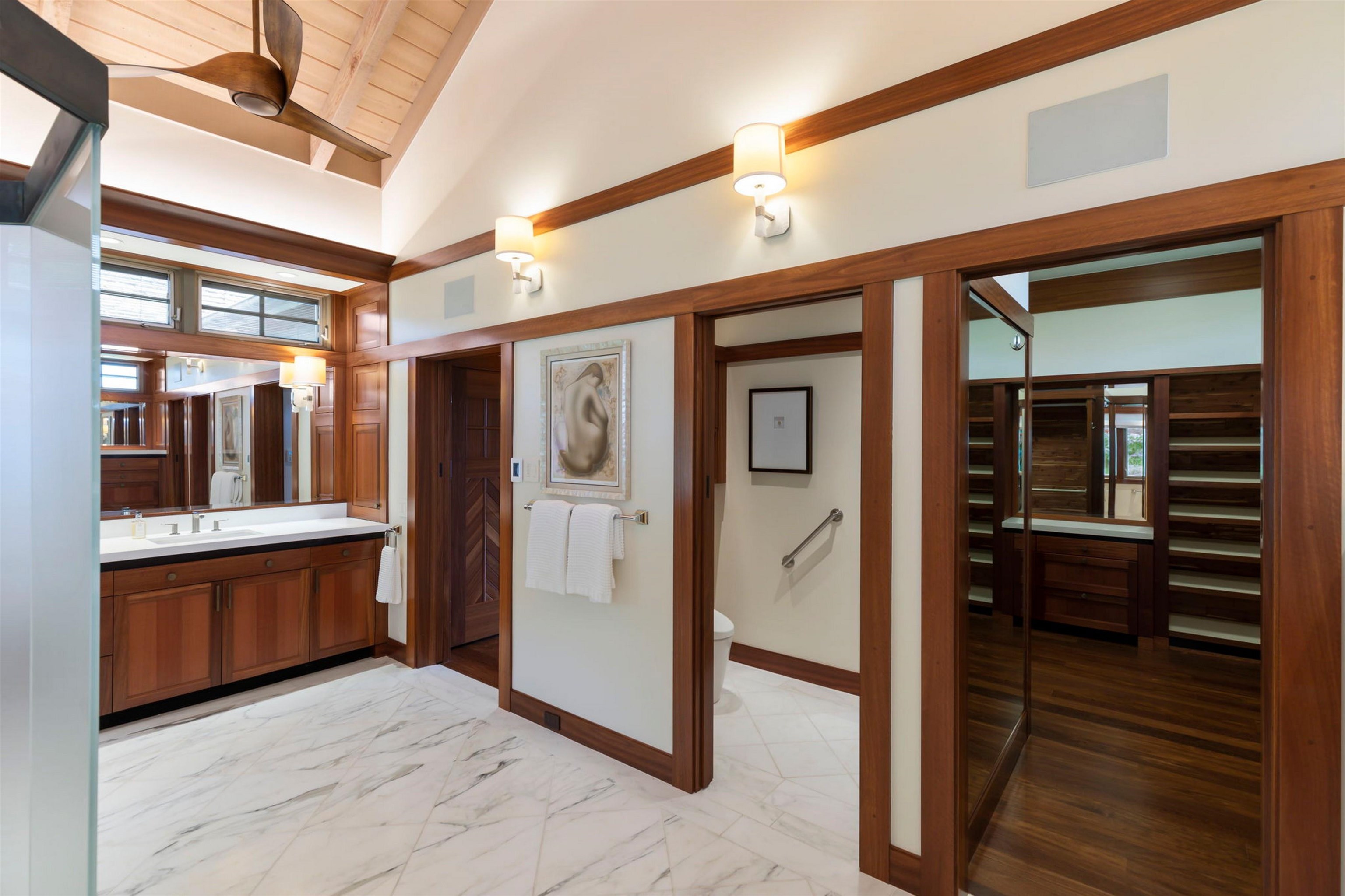 95 & 285 Kekaulike Ave