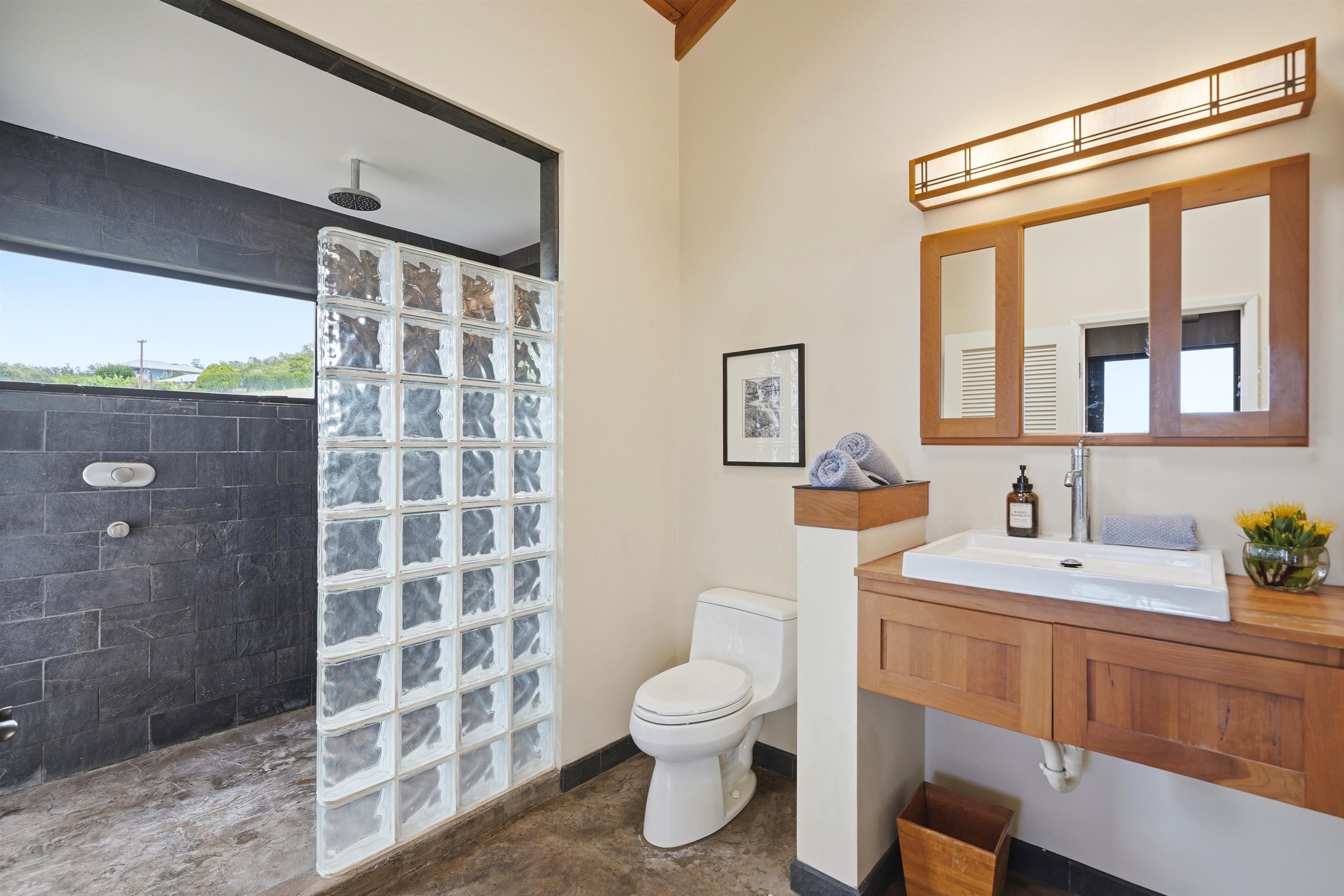505 Kamehameiki Rd
