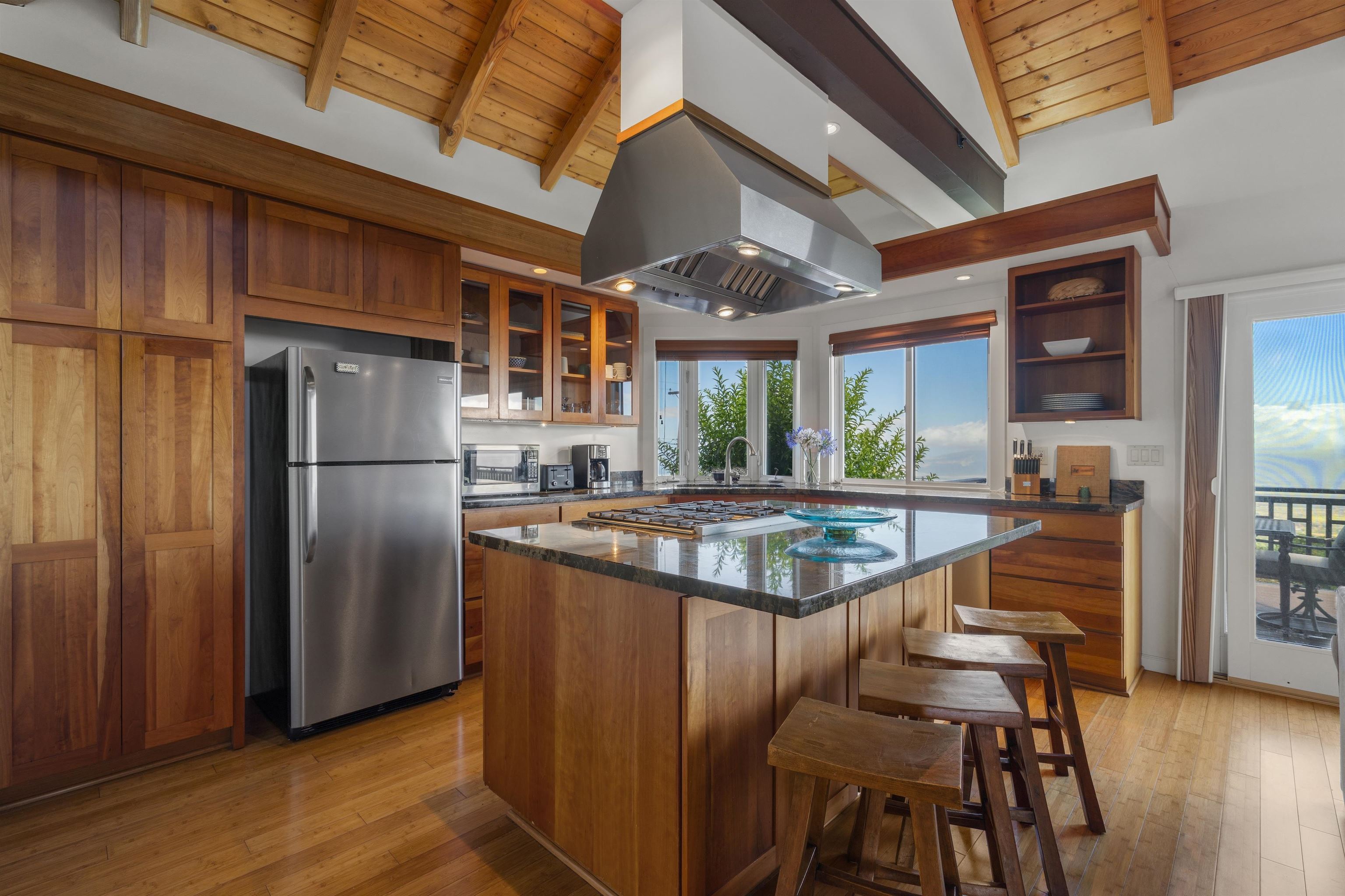 505 Kamehameiki Rd