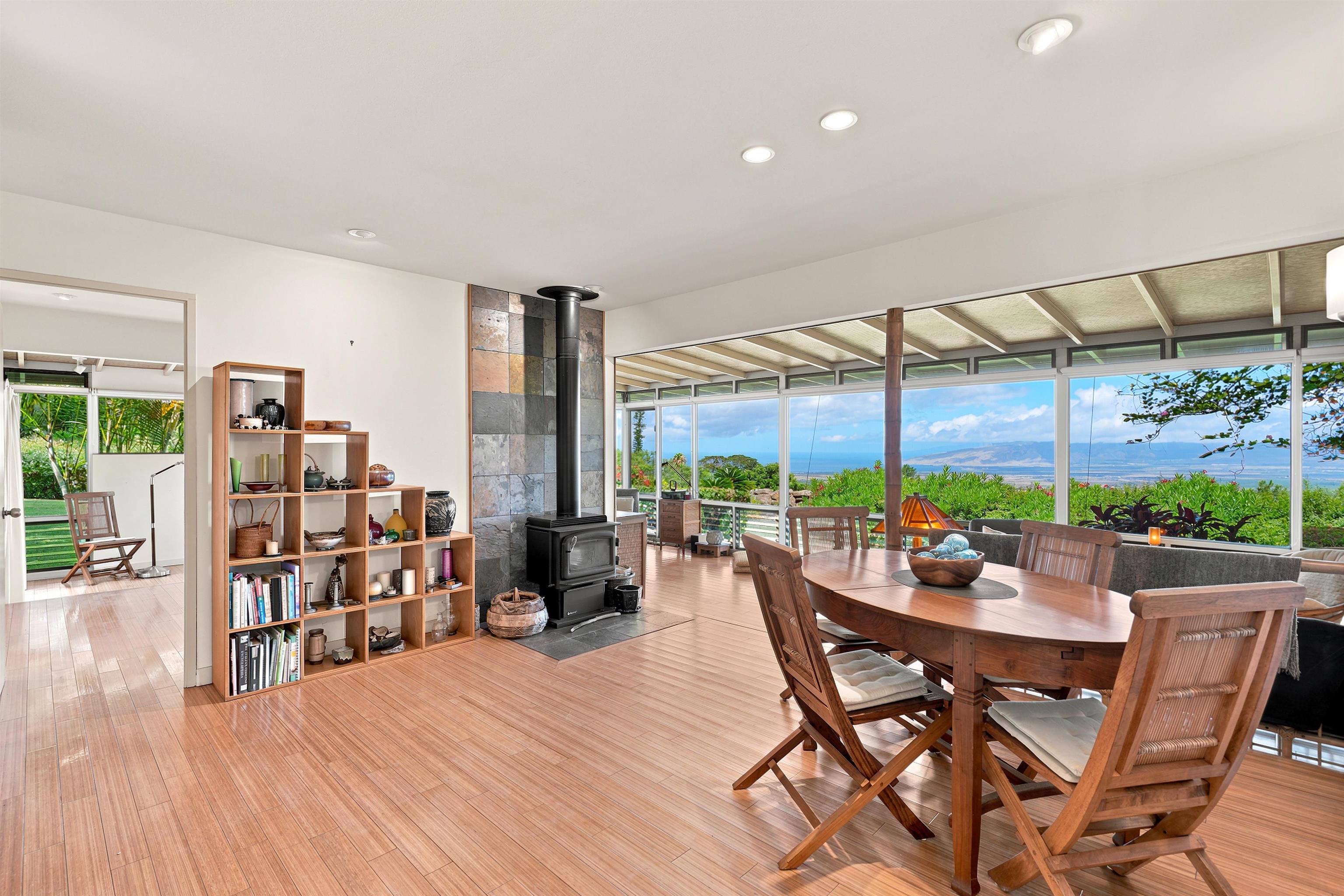 1195 Omaopio Rd Unit: Unit A