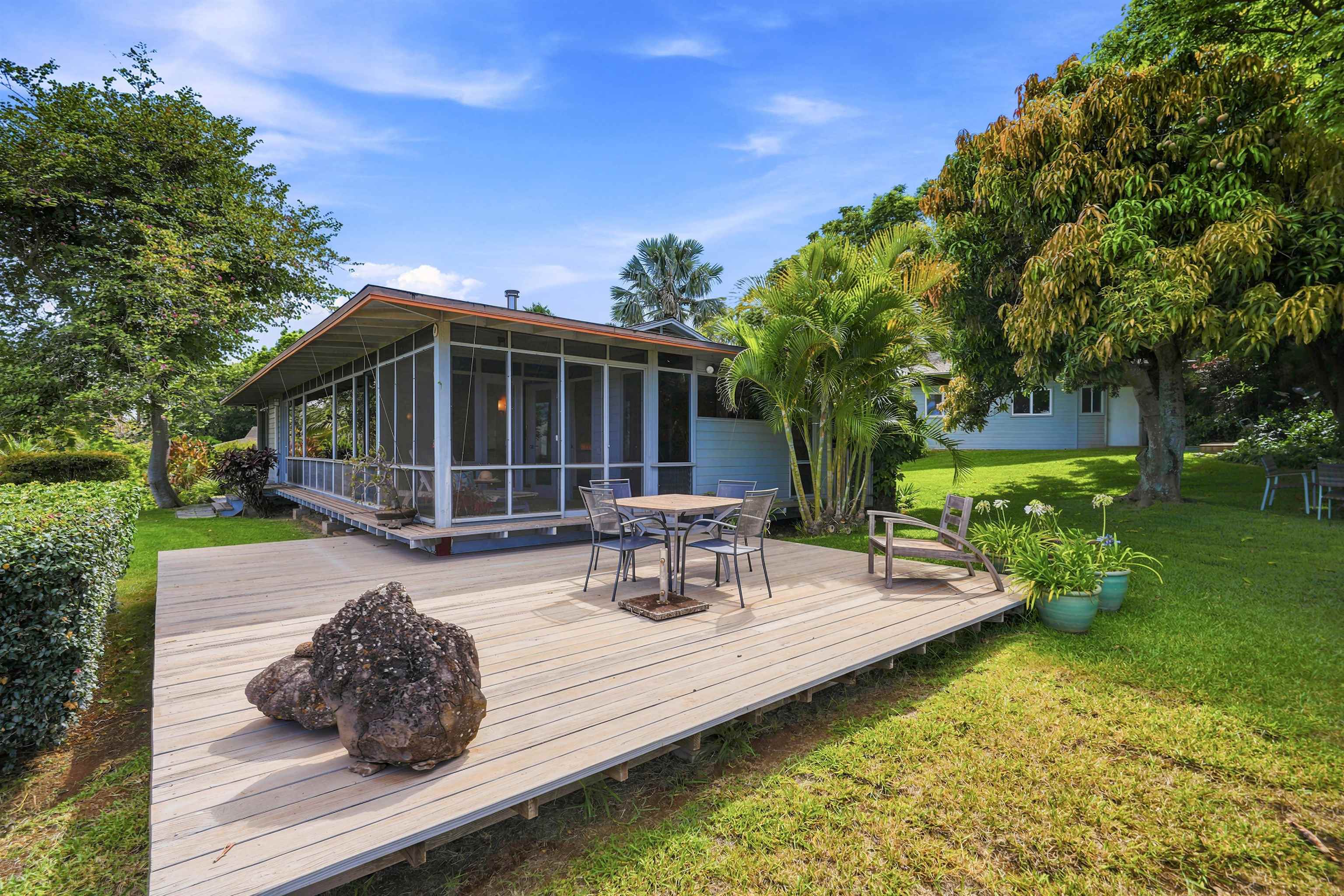 1195 Omaopio Rd Unit: Unit A