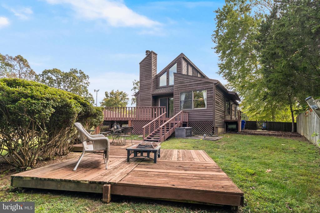 6635 HORSESHOE DRIVE