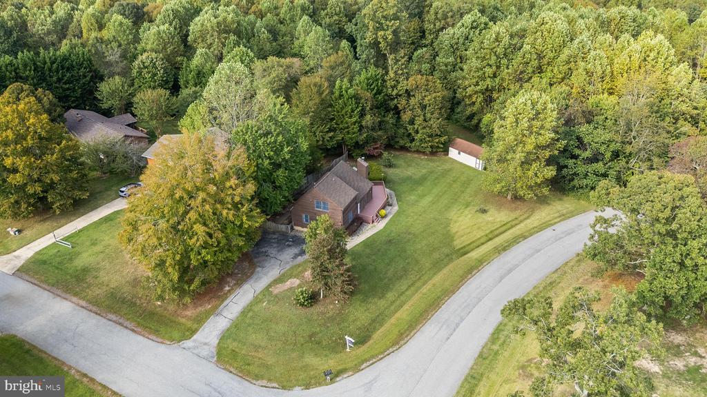 6635 HORSESHOE DRIVE