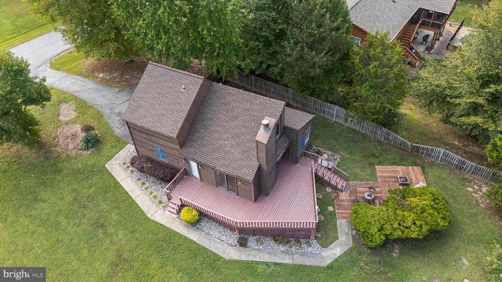 6635 HORSESHOE DRIVE