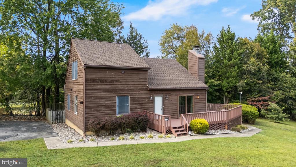 6635 HORSESHOE DRIVE