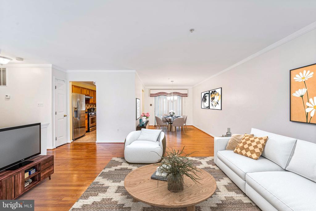 7501 VAL LANE