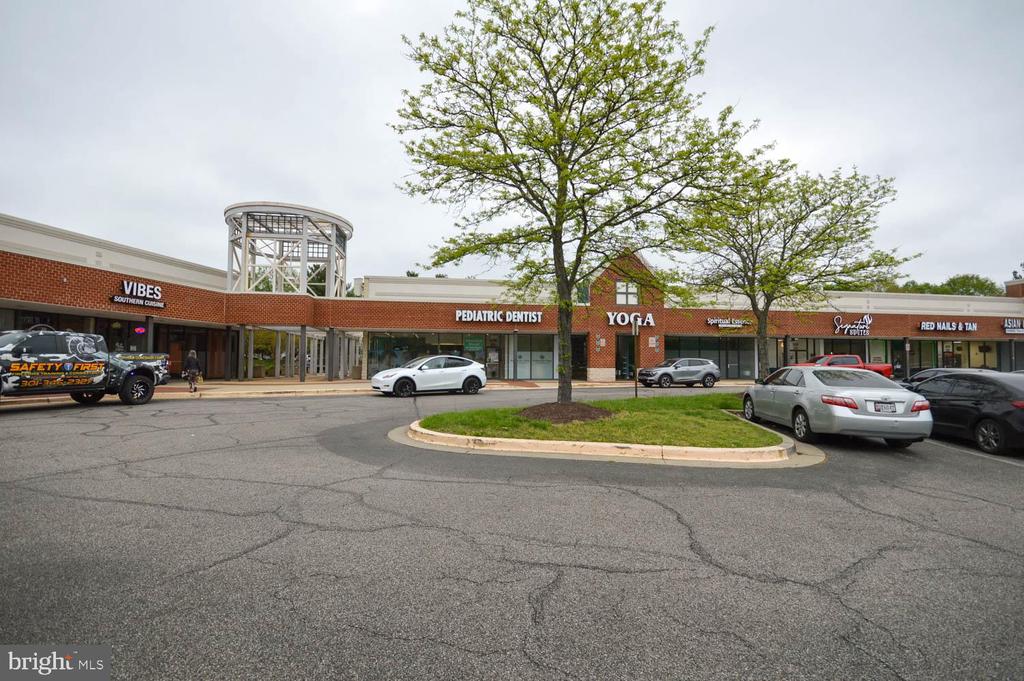 14100 FARNSWORTH LANE Unit: 2103