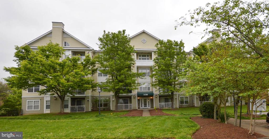 14100 FARNSWORTH LANE Unit: 2103