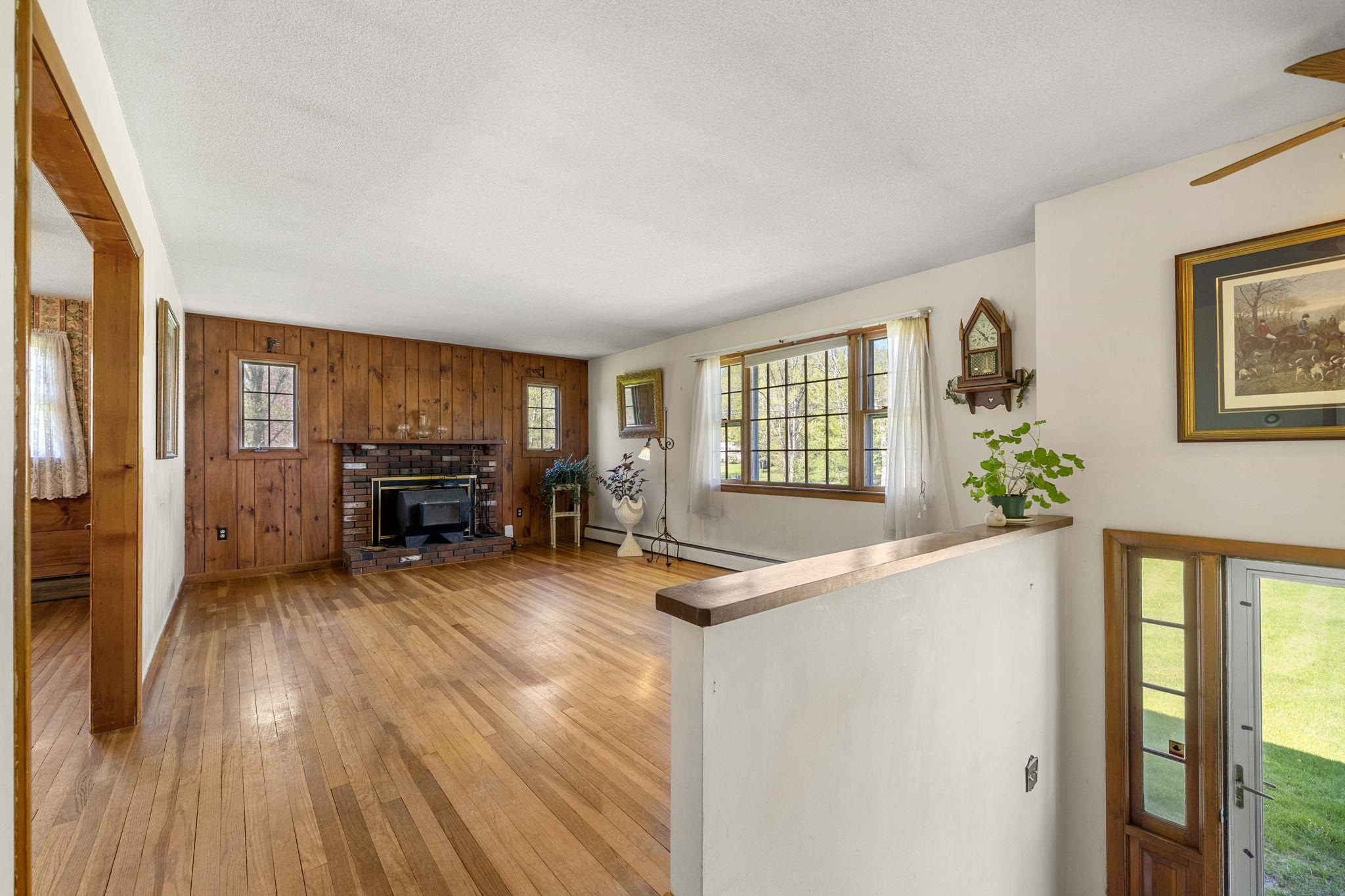 58 Willow Rd. Road