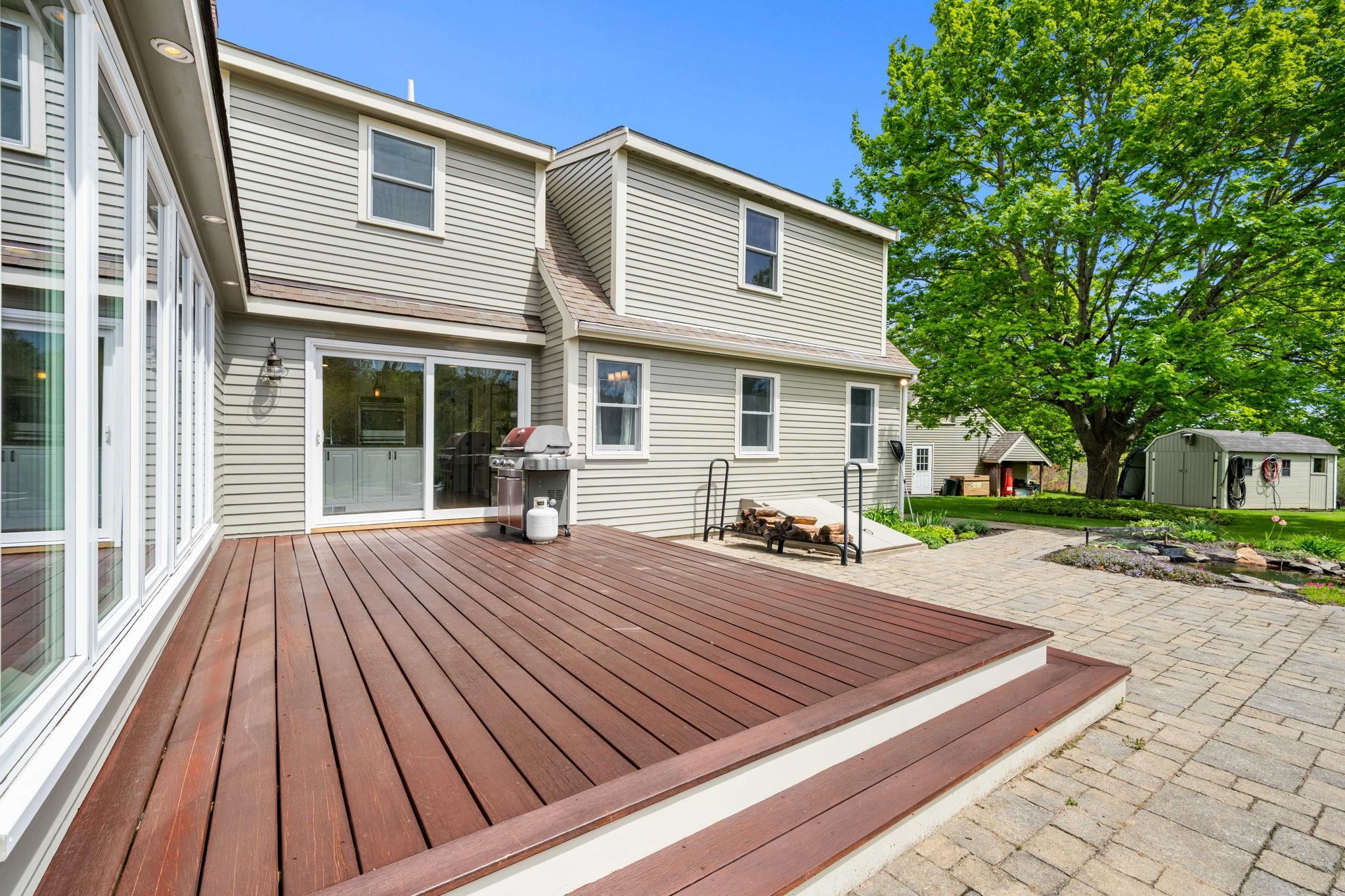 15 Prescott Lane