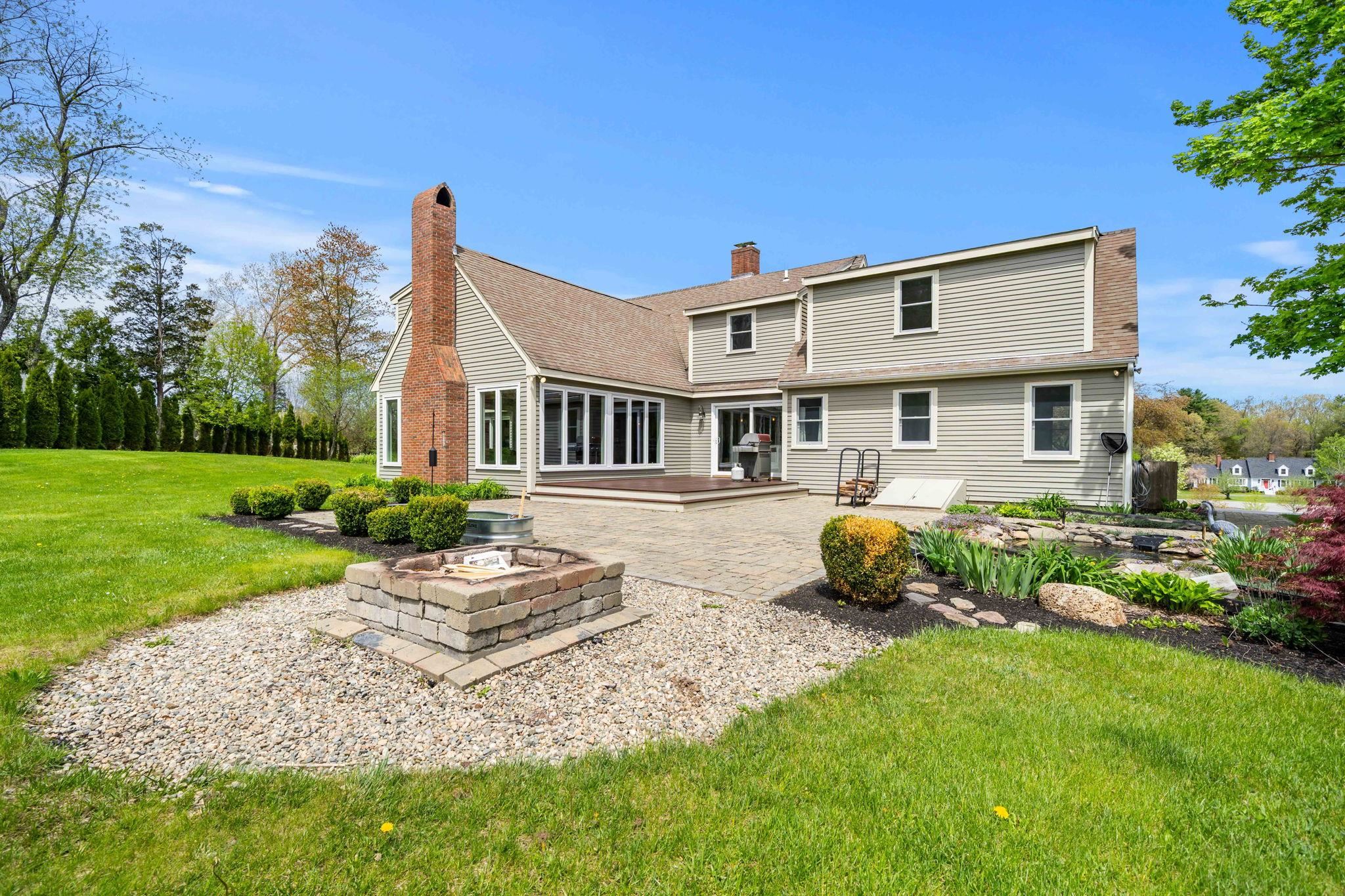 15 Prescott Lane