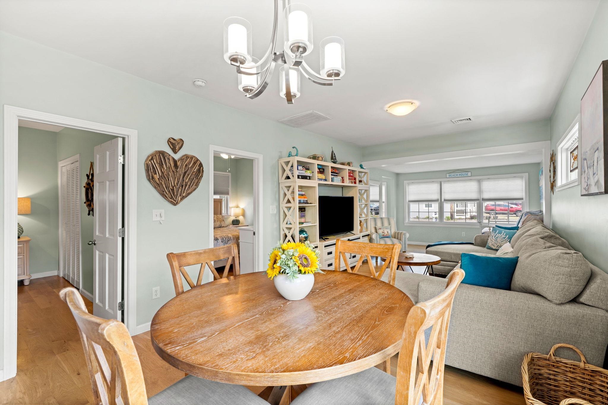 527 Ocean Boulevard