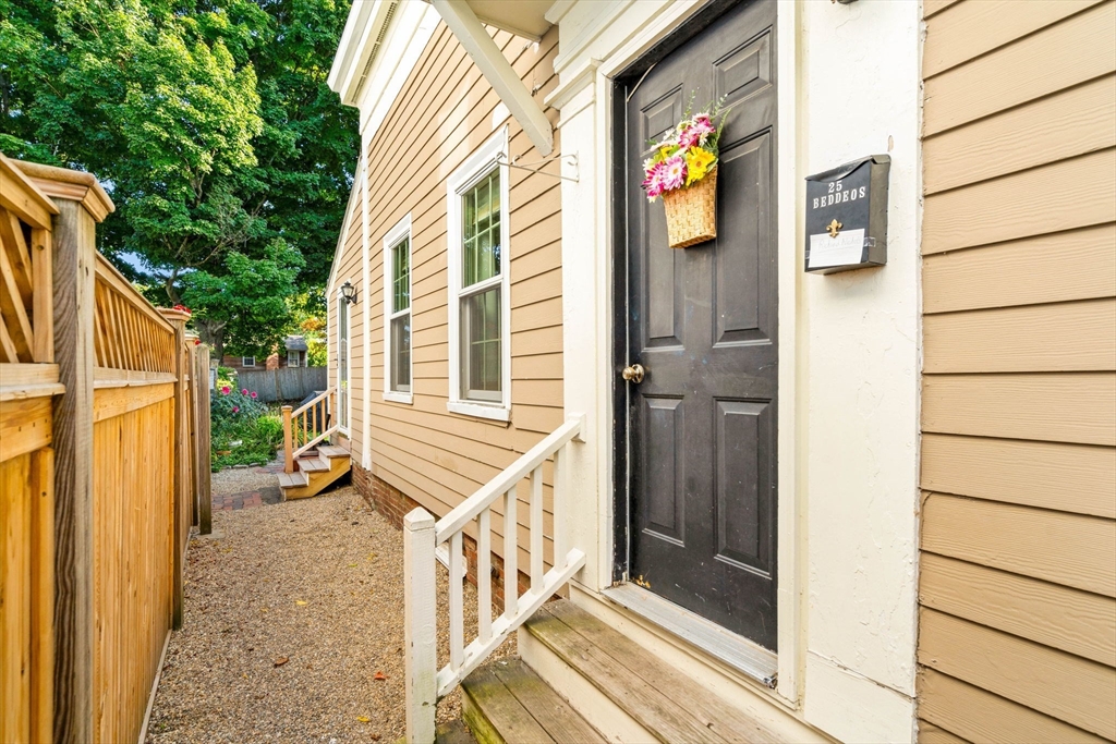 25 Oakland St # 25