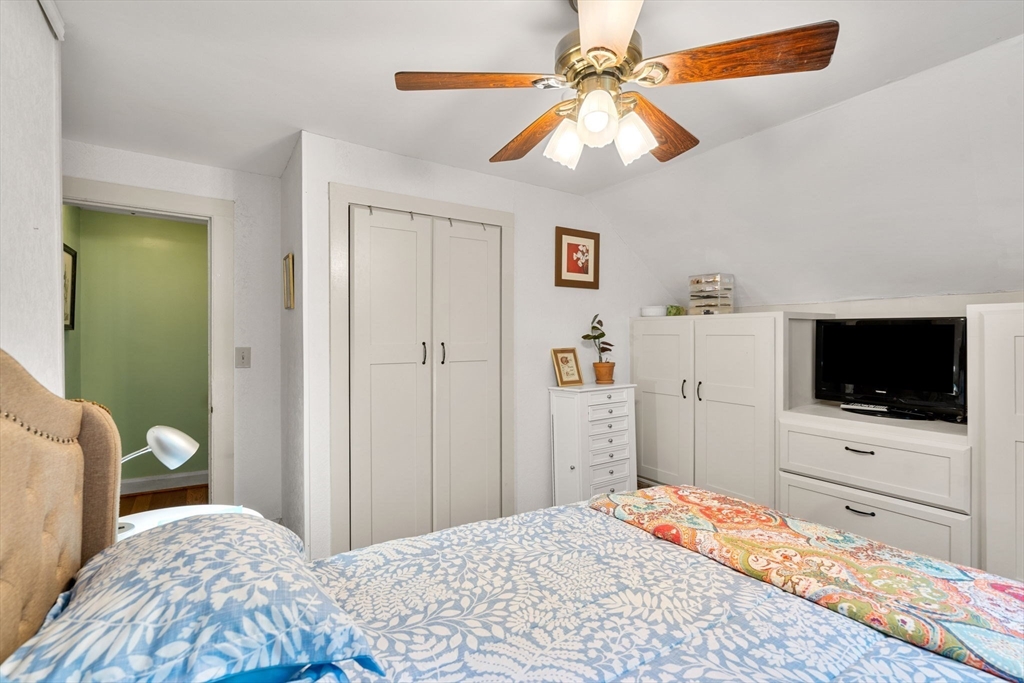 25 Oakland St # 25