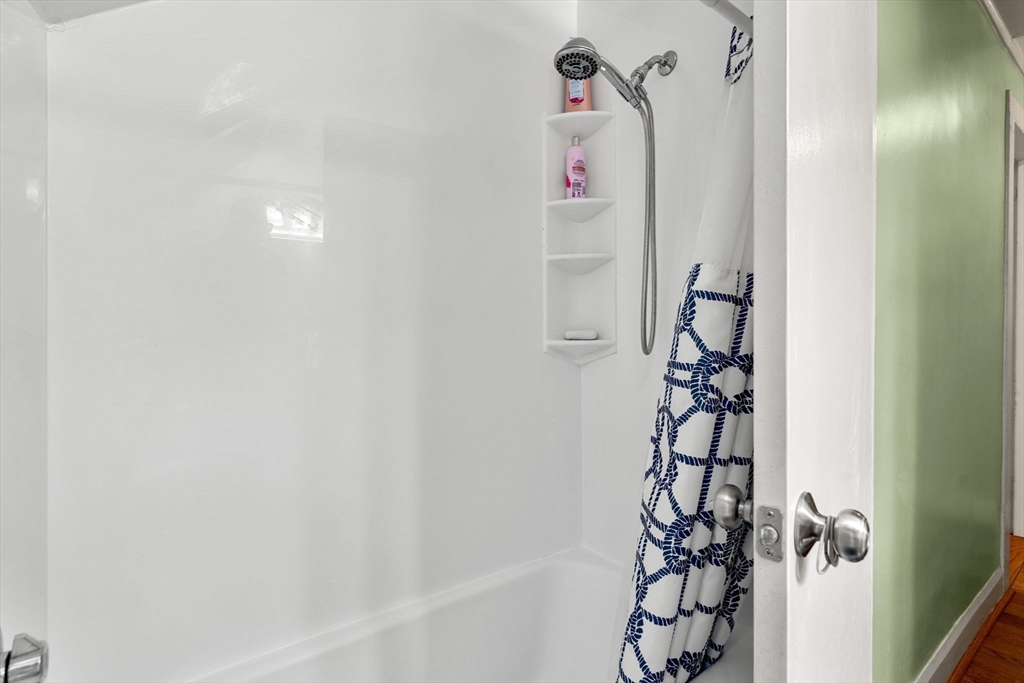25 Oakland St # 25
