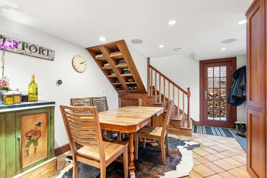 164 Water Street # 164