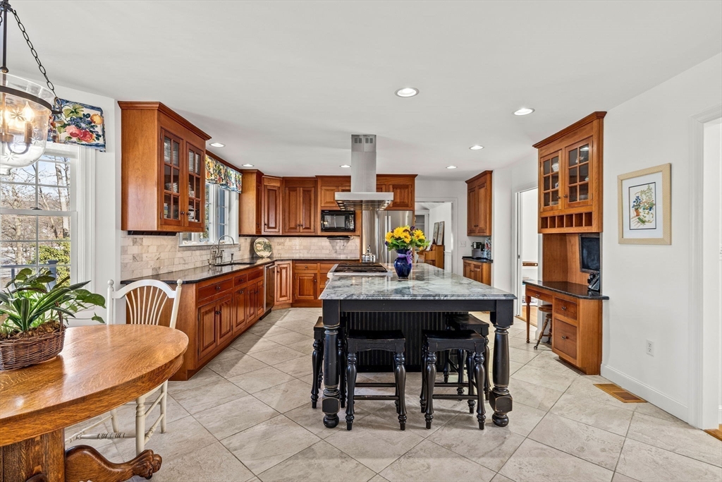 27 Rivercrest Dr.