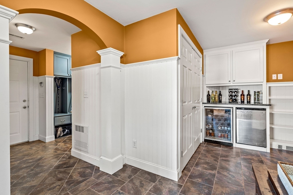 27 Rivercrest Dr.