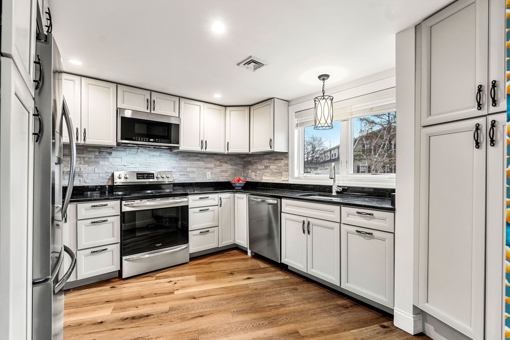 126 Merrimac # 9