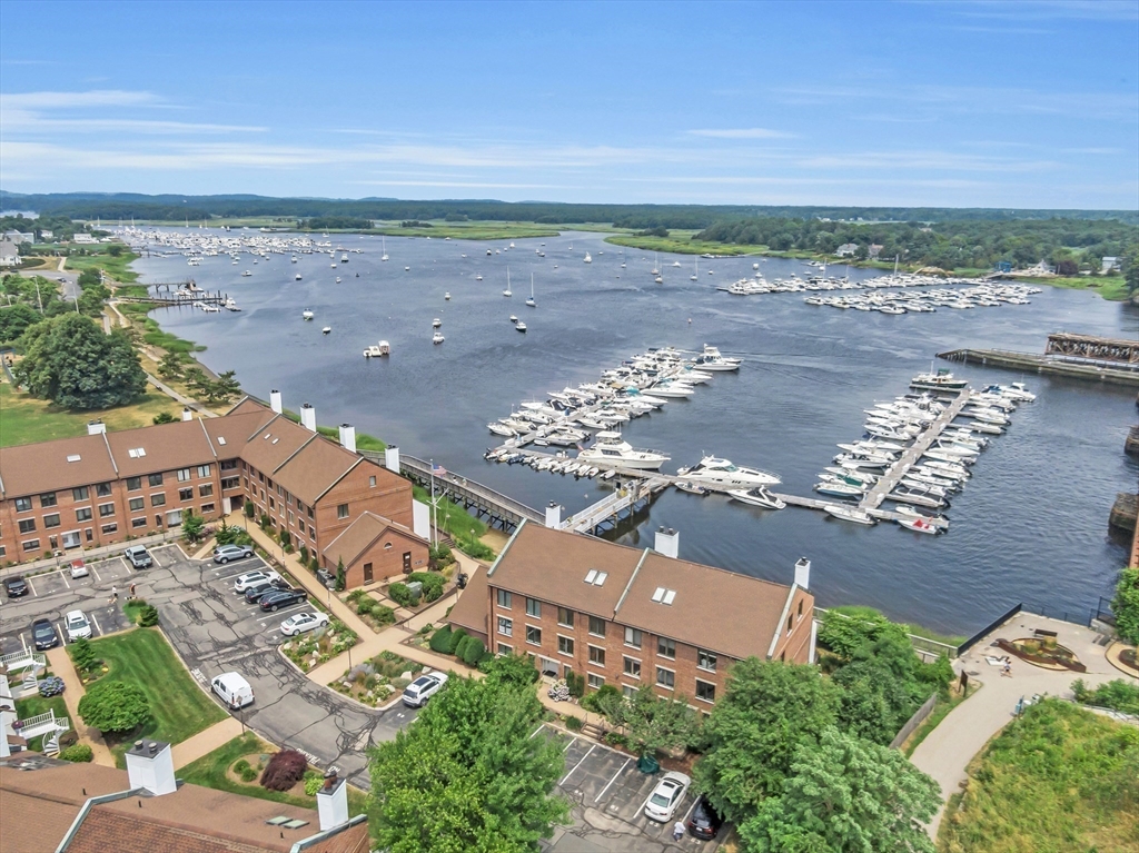 126 Merrimac # 9