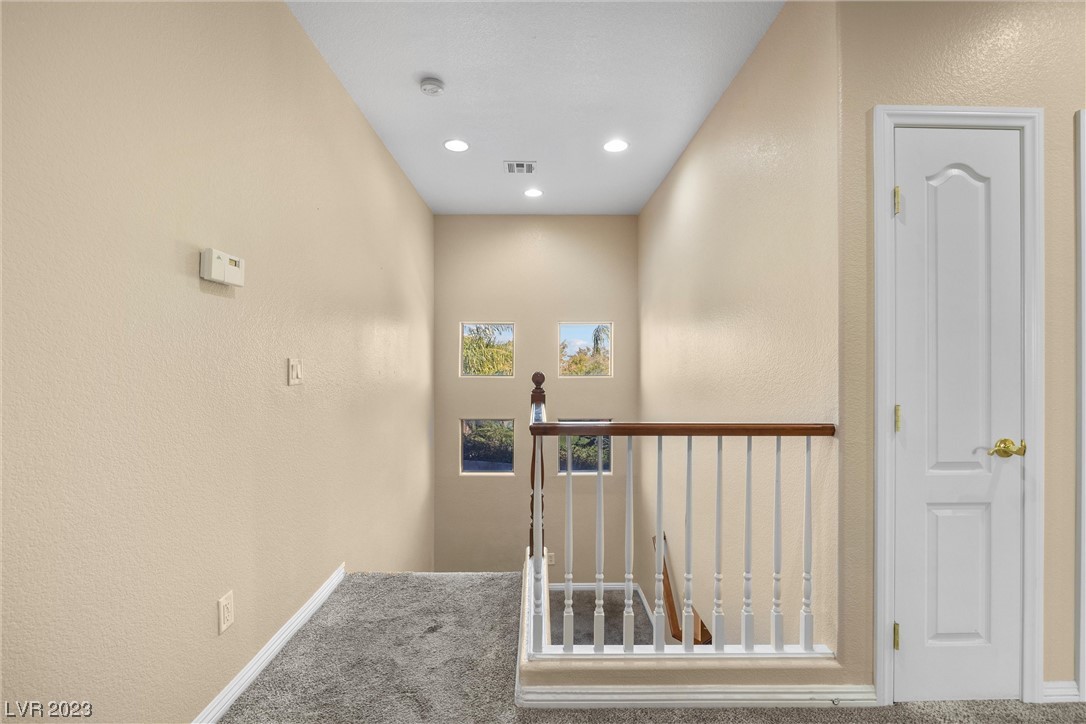 8128 Walnut Roast Way