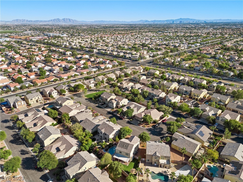 8128 Walnut Roast Way