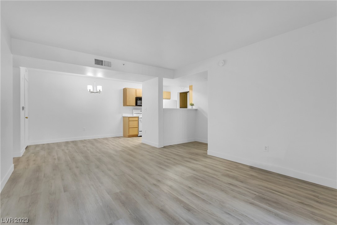 950 Seven Hills Drive 1016