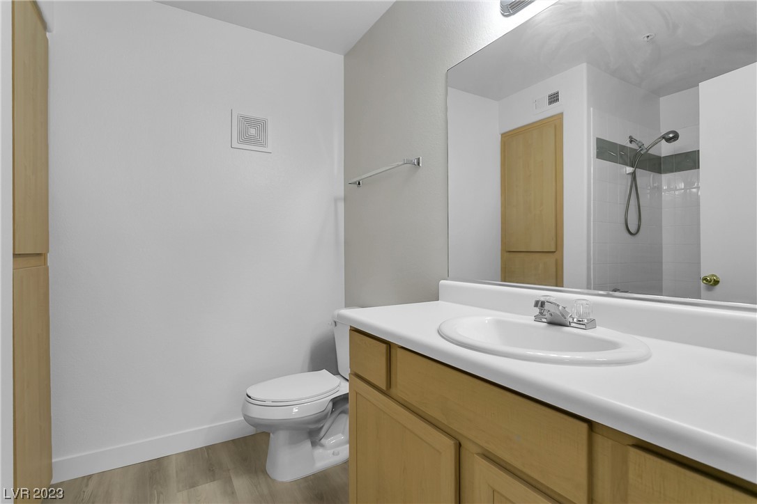 950 Seven Hills Drive 1016