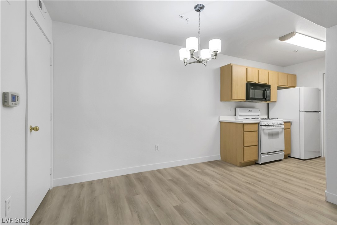 950 Seven Hills Drive 1016