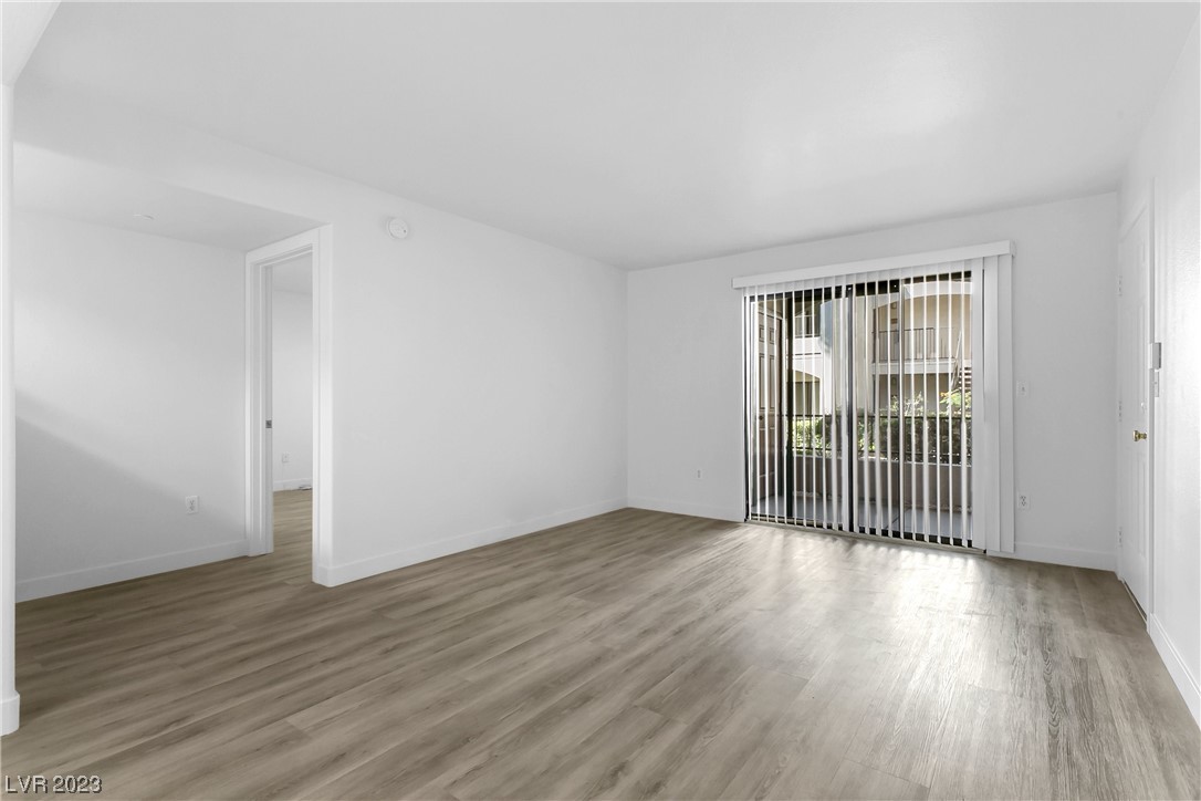 950 Seven Hills Drive 1016